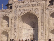 Taj 4